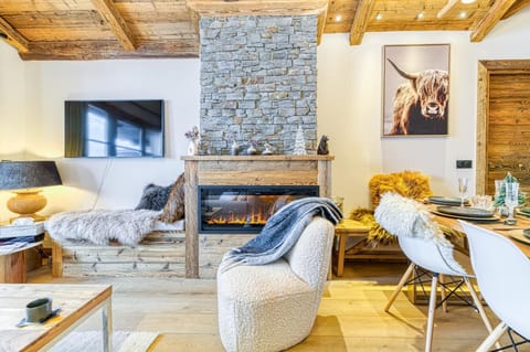 TV and multimedia, Living room, flat iron
