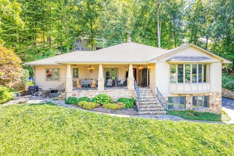 Bishops Retreat House in Lake Junaluska