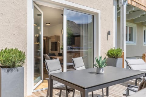 Day, Balcony/Terrace, Dining area