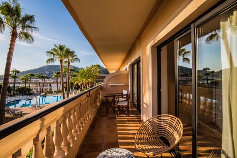 Balcony/Terrace, Pool view