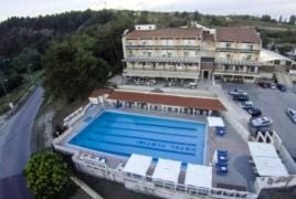 Facade/entrance, Swimming pool