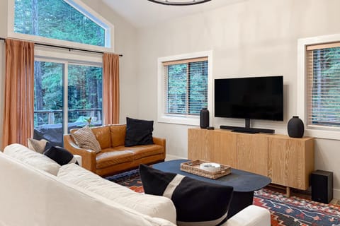 Stargaze House in Sonoma County