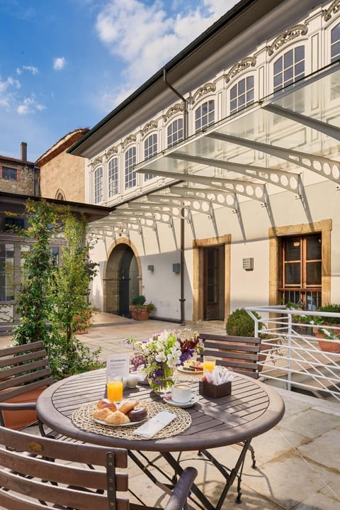 Garden, Coffee/tea facilities, Balcony/Terrace, Food and drinks, Dining area, Breakfast, Drinks