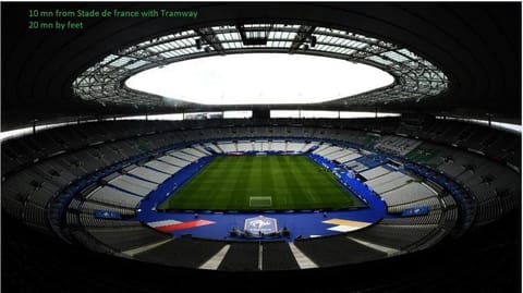 SAINT DENIS PARIS STADE de FRANCE DISNEY Villa in Saint-Denis, France