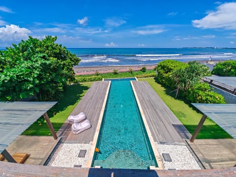 Sea view, Swimming pool