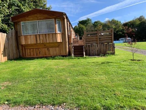 Property building, Natural landscape, Garden, Garden view
