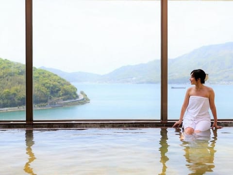Public Bath