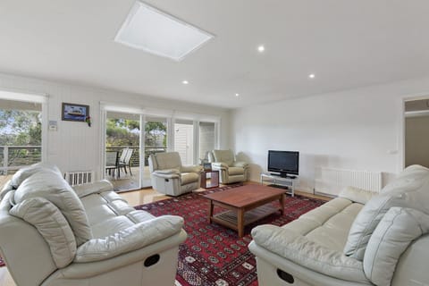 Beach Side House in Aireys Inlet