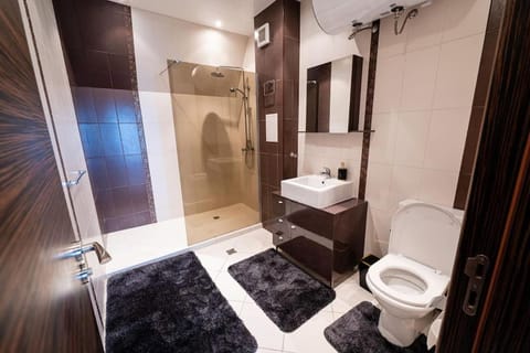 При Галя / Прекрасен апартамент в тих квартал Apartment in Varna