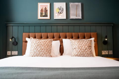 Bed, Bedroom