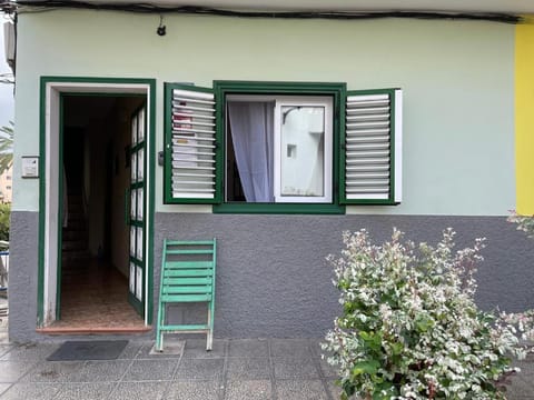 Property building, Lobby or reception, acessibility