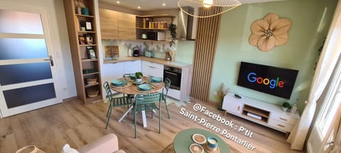 Le p'tit Saint-Pierre - Centre ville - Parking Apartment in Pontarlier