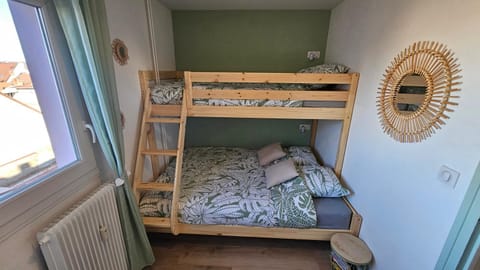 Le p'tit Saint-Pierre - Centre ville - Parking Apartment in Pontarlier