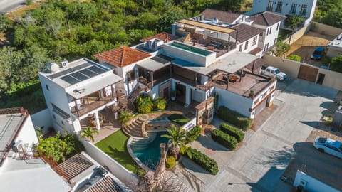 Property building, Day, Bird's eye view
