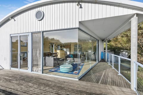 Caprica - BYO Linen House in Aireys Inlet