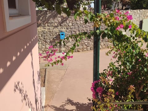 Μεζονέτα 5 υπνοδωμάτια, πλήρως εξοπλισμένη και με φορτιστή ηλεκτρικού αυτοκινήτου Villa in Messenia