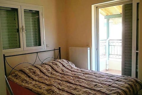 Μεζονέτα 5 υπνοδωμάτια, πλήρως εξοπλισμένη και με φορτιστή ηλεκτρικού αυτοκινήτου Villa in Messenia