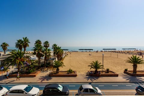 Nearby landmark, Sea view, Location