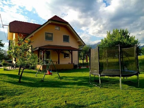 Property building, Entertainment