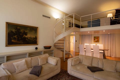 Communal lounge/ TV room, Lounge or bar