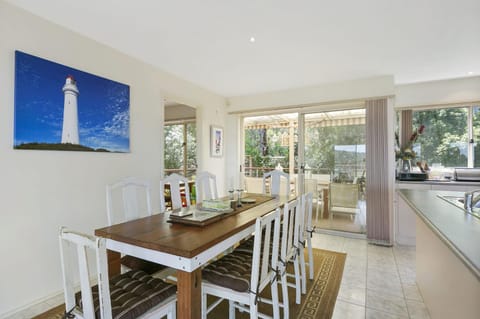 Panoramic Views - BYO Linen House in Aireys Inlet