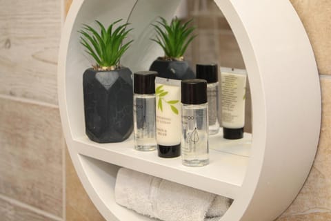 Bathroom, Decorative detail, Decorative detail