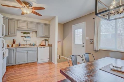 4BD Vacation Home Near Garden Of The Gods & OCC House in Colorado Springs