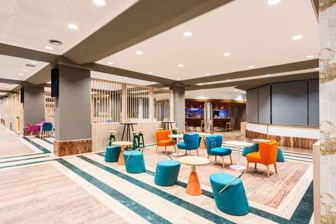 Lobby or reception, Lounge or bar, Dining area, Drinks