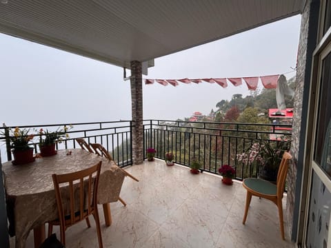 Natural landscape, View (from property/room), Balcony/Terrace