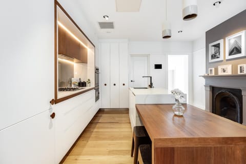 Dining area, kitchen
