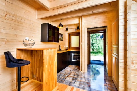 Communal lounge/ TV room, TV and multimedia, Kitchen or kitchenette, Living room, Seating area, Evening entertainment, dishwasher, microwave, oven, stove, kitchen, kitchen