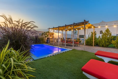 Garden, Swimming pool, Sunset