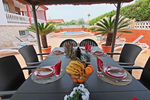 TESS Villa Smile House in Alhaurín de la Torre