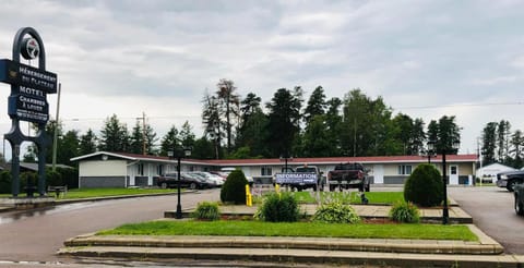 Property building, Garden view