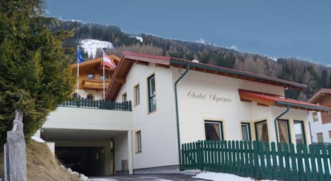 Chalet Olympia Chalet in Neustift im Stubaital