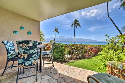 Patio, View (from property/room), Garden view, Sea view