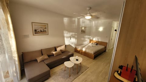 Studio Calypso 5 Apartment in Sitio de Calahonda