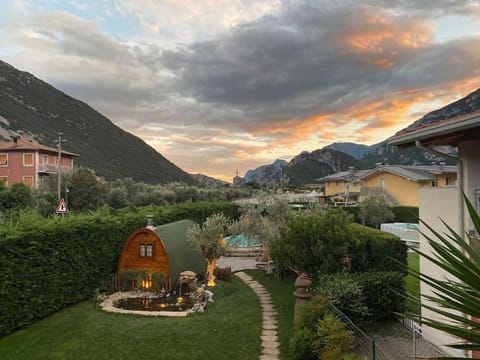 Property building, Spa and wellness centre/facilities, Fitness centre/facilities, Mountain view, Sunset