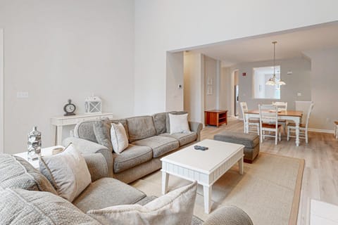 Bear Trap - 54 H October Glory Apartment in Ocean View