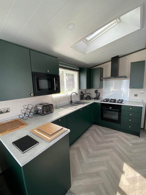 Riverwood Lodge House in England