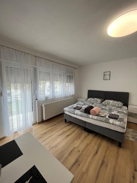 Living room, Photo of the whole room