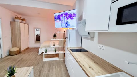 TV and multimedia, Kitchen or kitchenette