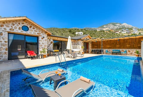 Patio, Day, Natural landscape, Balcony/Terrace, Mountain view, Pool view, Swimming pool, sunbed