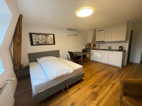 Kitchen or kitchenette, Living room, Bedroom