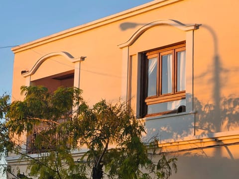 Property building, Day