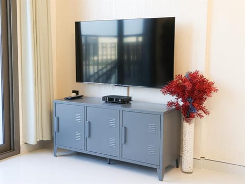 Elite LUX Holiday Homes - Modern Style Studio Superior Facilities in Arjan Dubai Apartment in Dubai