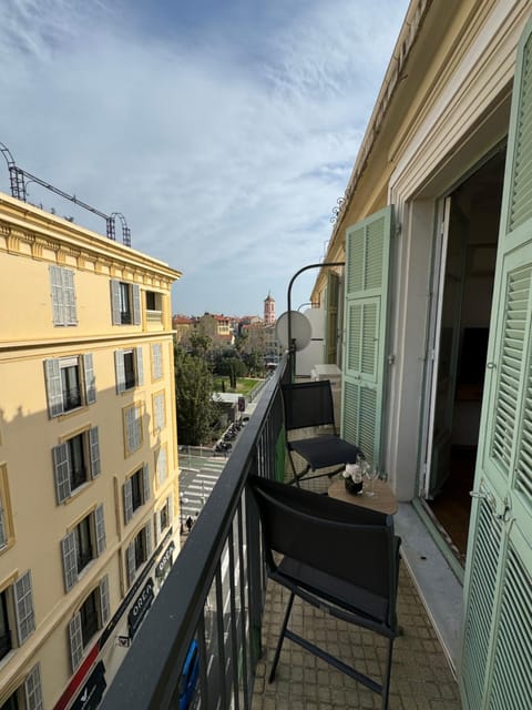 Aston - Appartement Centre Ville Massena Apartment in Nice