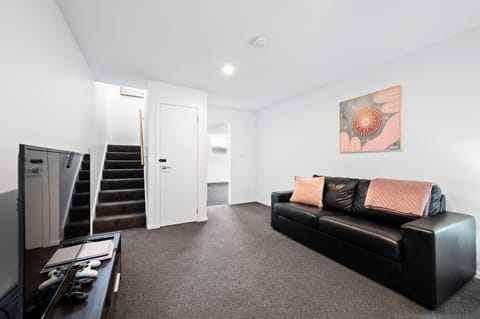 Residence at 165 Great for large groups Sleeps 11 House in Bellerive