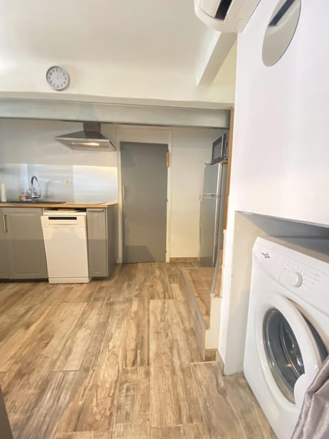 La Clé Maison de ville, Clim, WiFi à La Bayore Apartment in Hyères