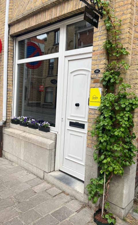 Little gate House in Ypres